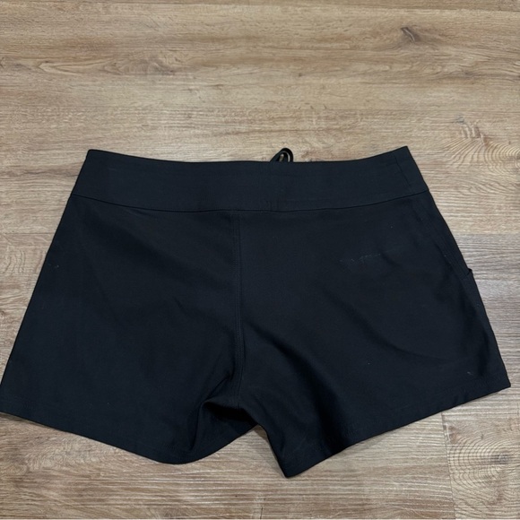 La Blanca All Aboard 3" Inseam Board Short Black Size Small - Picture 5 of 5